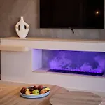 Kira Elegant Nest דירה חאניה