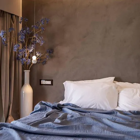 Kira Elegant Nest *
