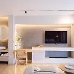Kira Elegant Nest Apartman *