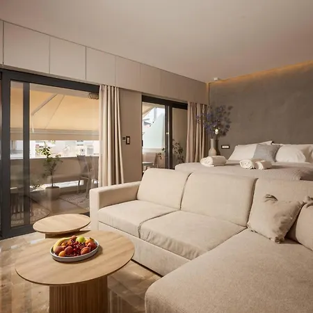 Kira Elegant Nest Apartment