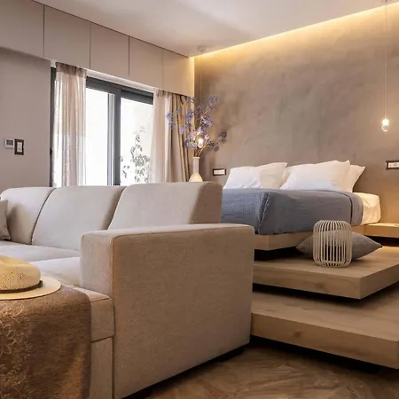 Kira Elegant Nest Apartment